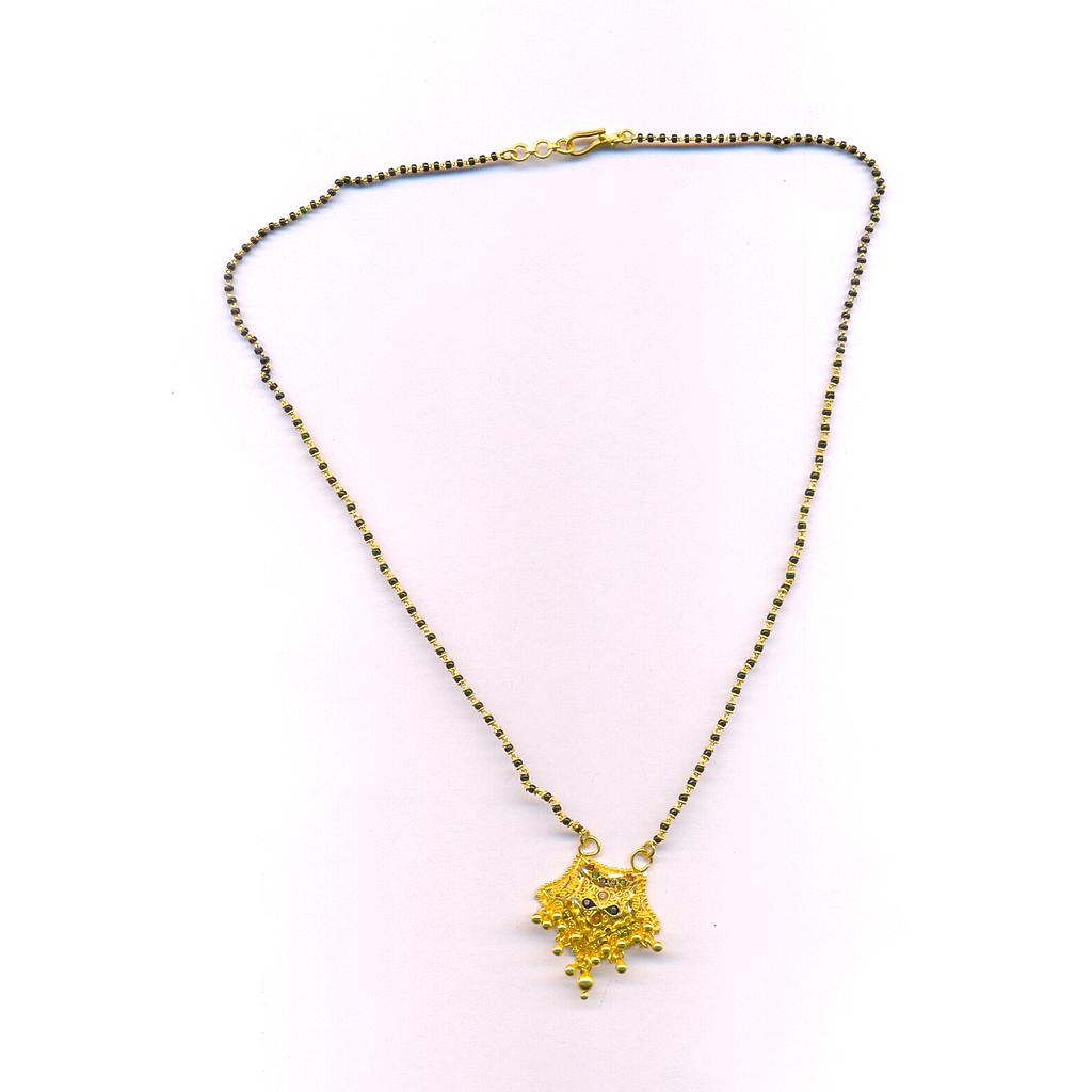 GOLD MANGALSUTRA PLAIN FANCY