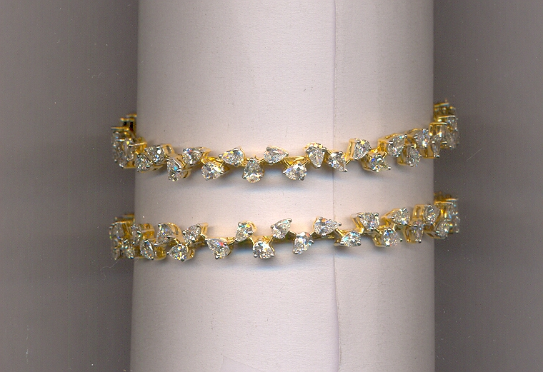 DIAMOND BANGLE