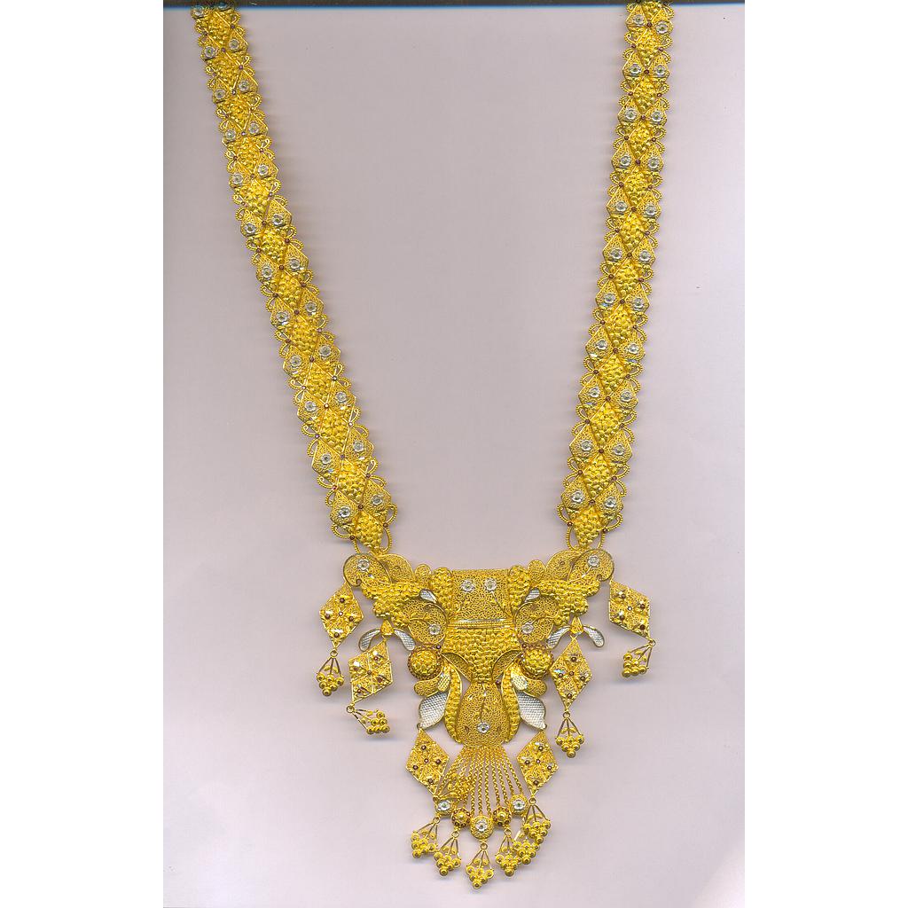 GOLD NECKLACE