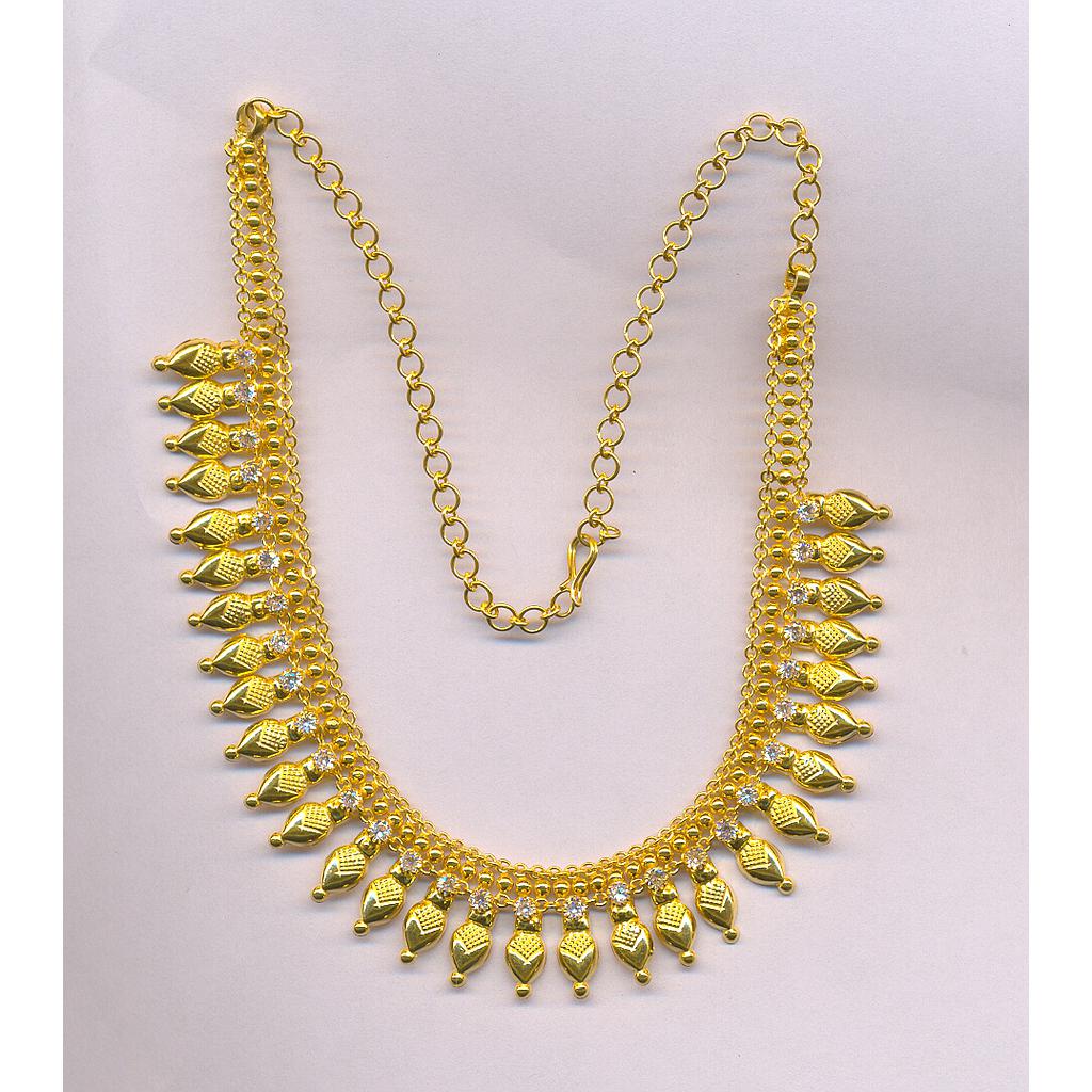 GOLD NECKLACE