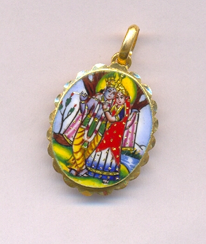 GOLD PENDENT