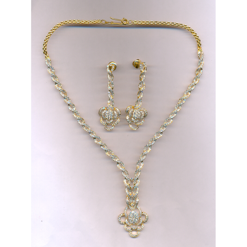 DIAMOND SET