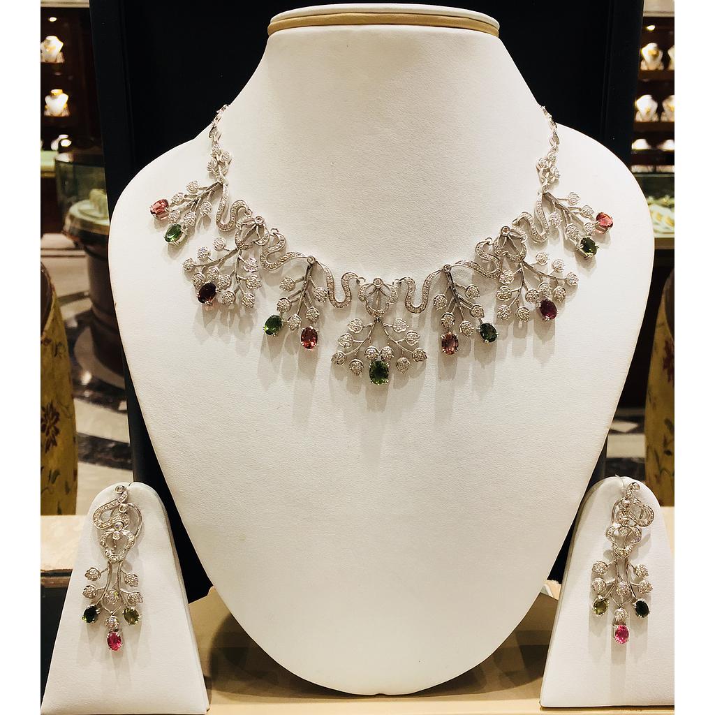 DIAMOND SET