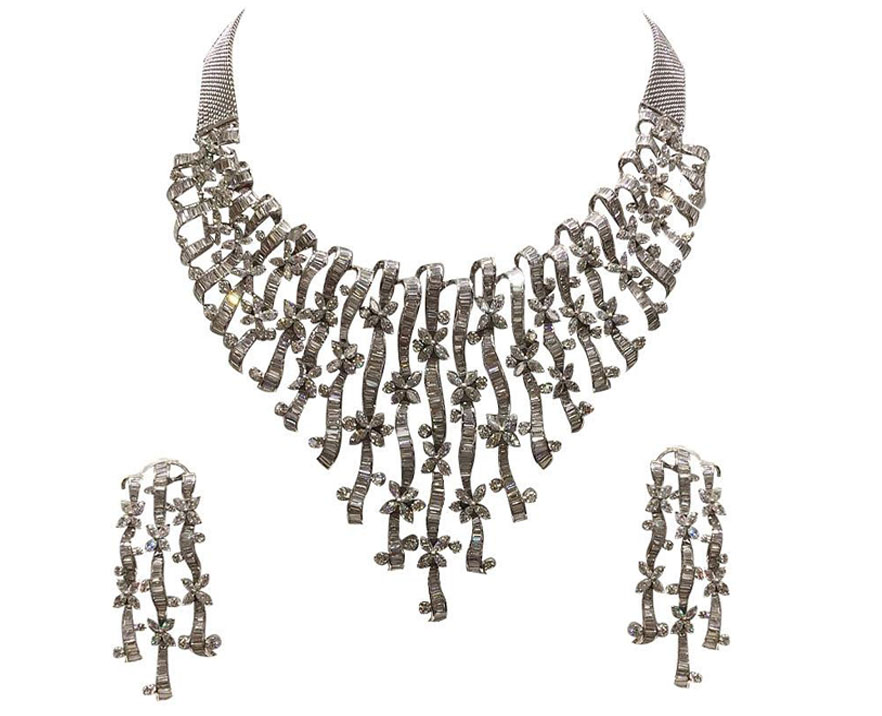 DIAMOND HALF SET ROUND FANCY