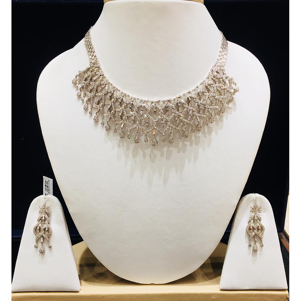 DIAMOND HALF SET ROUND