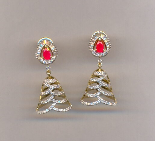 DIAMOND EARHANGING