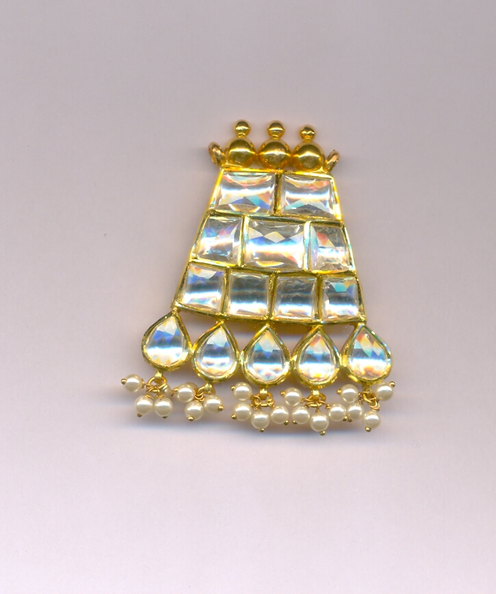 GOLD PENDENT KUNDAN EXCLUSIVE