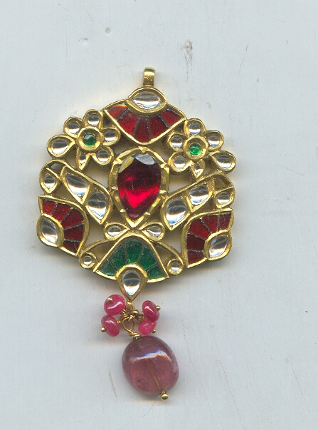 GOLD PENDENT KUNDAN EXCLUSIVE