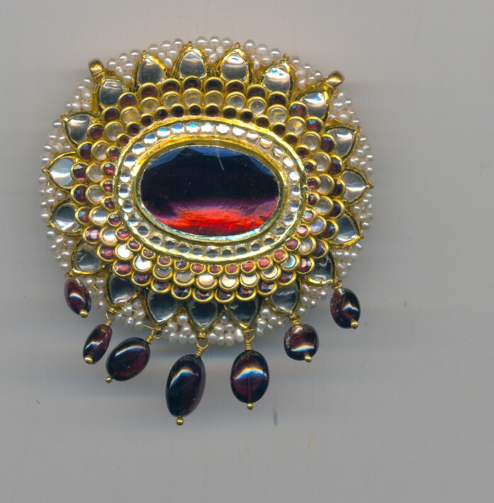 GOLD PENDENT KUNDAN GENERAL