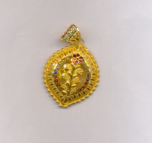 GOLD PENDENT PLAIN EXCLUSIVE