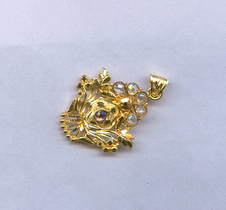 GOLD PENDENT PLAIN FANCY