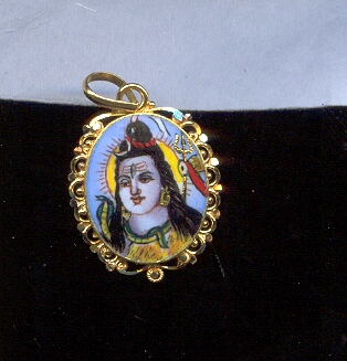 GOLD PENDENT PLAIN FANCY