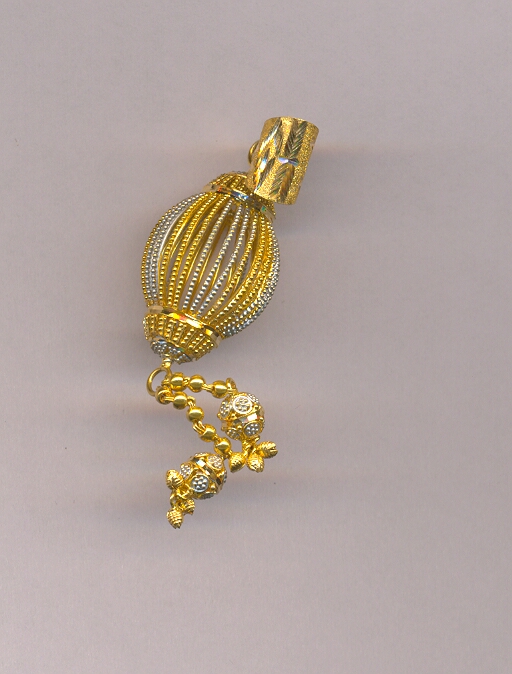 GOLD PENDENT PLAIN FANCY