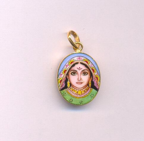 GOLD PENDENT PLAIN FANCY