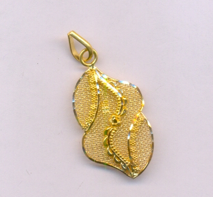 GOLD PENDENT PLAIN FANCY