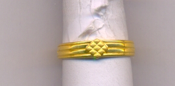 GOLD RING