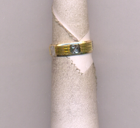 GOLD RING