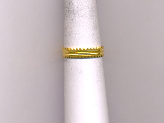 GOLD RING