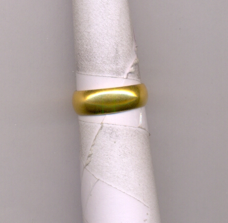 GOLD RING