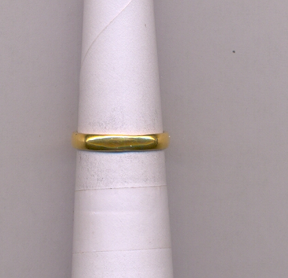 GOLD RING