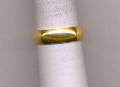 GOLD RING