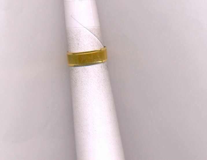 GOLD RING