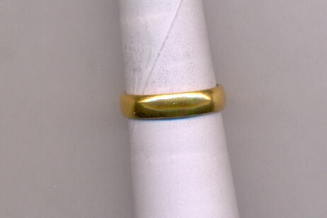 GOLD RING