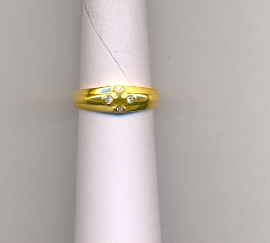 GOLD RING