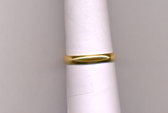 GOLD RING