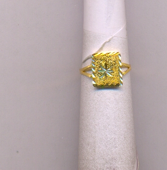GOLD RING BABY FANCY