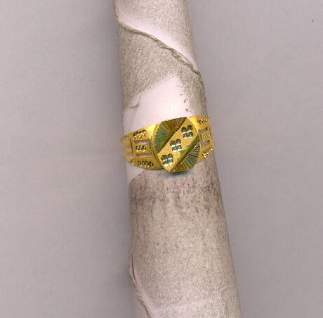 GOLD RING BABY FANCY