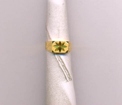 GOLD RING BABY FANCY