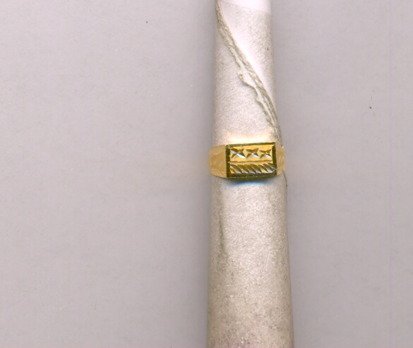 GOLD RING BABY FANCY