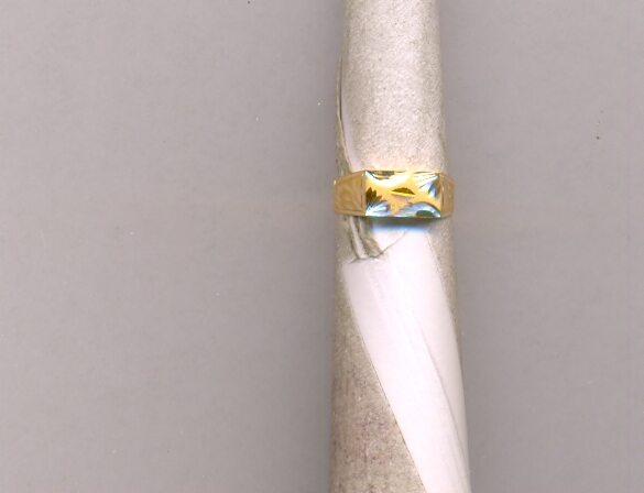 GOLD RING BABY FANCY