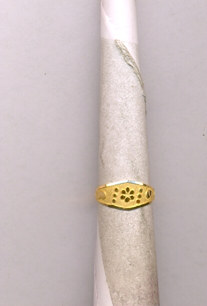GOLD RING BABY FANCY