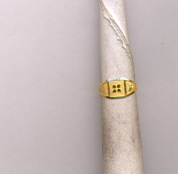 GOLD RING BABY FANCY