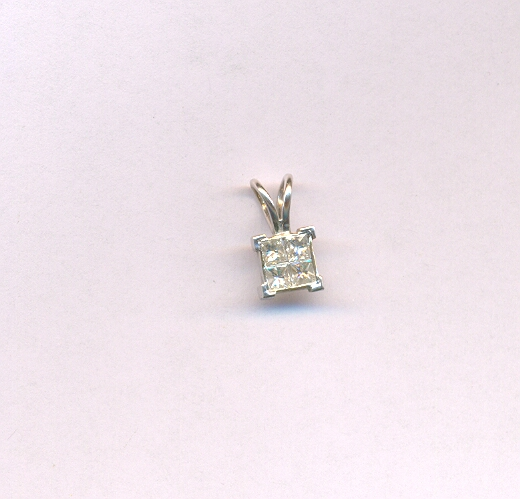 DIAMOND PENDENT