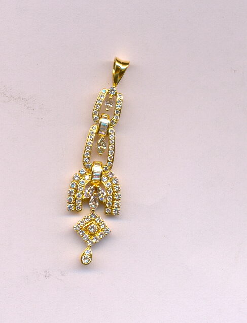 DIAMOND PENDENT