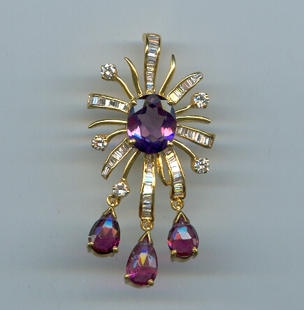 DIAMOND PENDENT