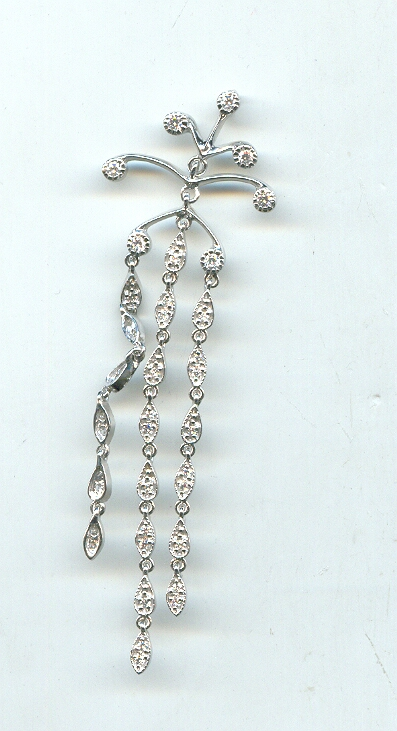 DIAMOND PENDENT