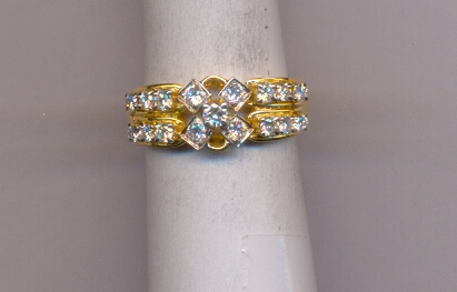DIAMOND RING