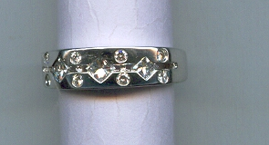 DIAMOND RING GENTS