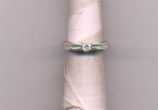 DIAMOND RING LADIES