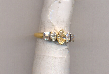 DIAMOND RING LADIES