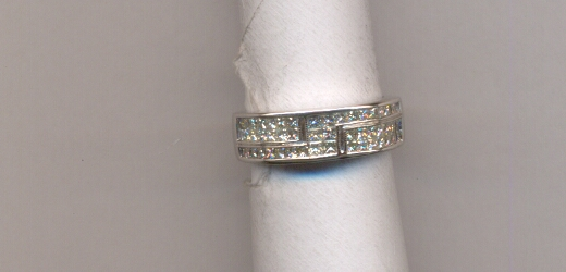 DIAMOND RING LADIES