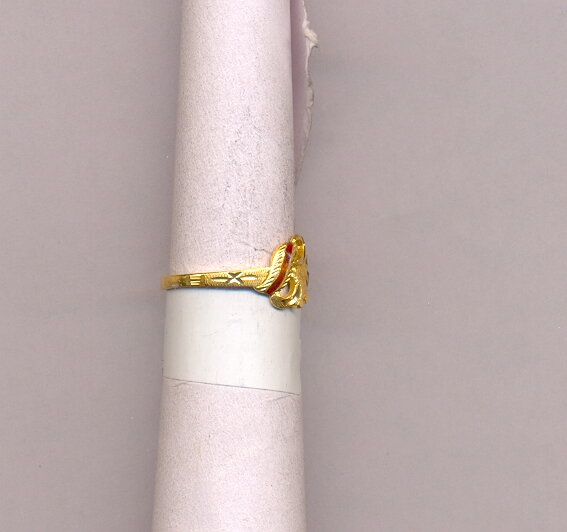 GOLD RING LADIES CASTING