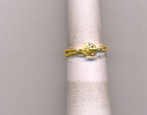 GOLD RING LADIES CASTING EXCLUSIVE