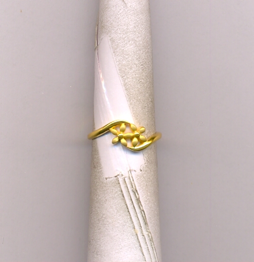 GOLD RING LADIES CASTING EXCLUSIVE
