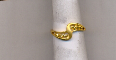 GOLD RING LADIES CASTING EXCLUSIVE