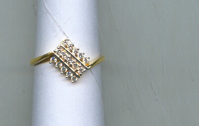 GOLD RING LADIES CASTING EXCLUSIVE